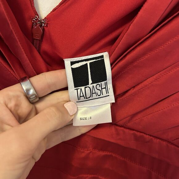 Tadashi Women's Formal Dress 100% Silk Red Vintage Maxi Elegant Old Money 8 - Picture 3 of 8